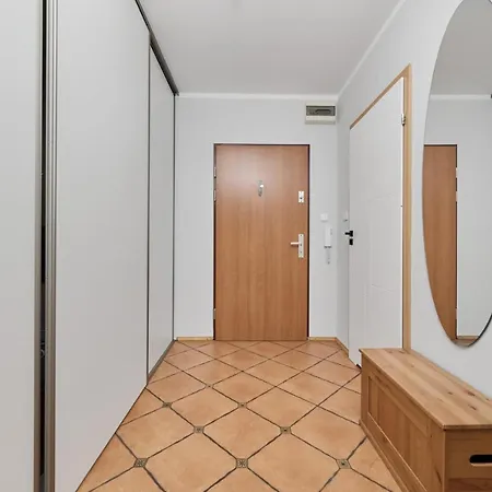 Convenient Mosiężna 7 By Renters * Wrocław