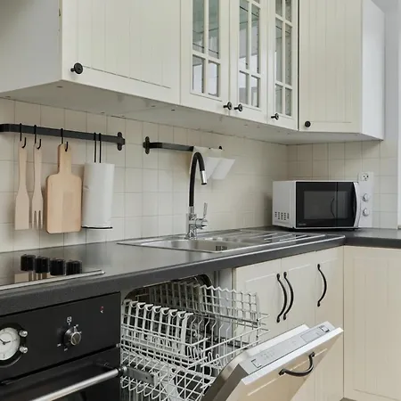 Apartment Convenient Mosiezna 7 By Renters Breslau