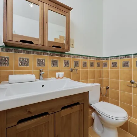 Apartment Convenient Mosiezna 7 By Renters