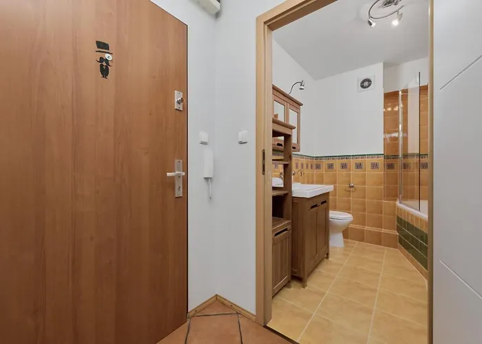 Convenient Mosiężna 7 By Renters Apartament